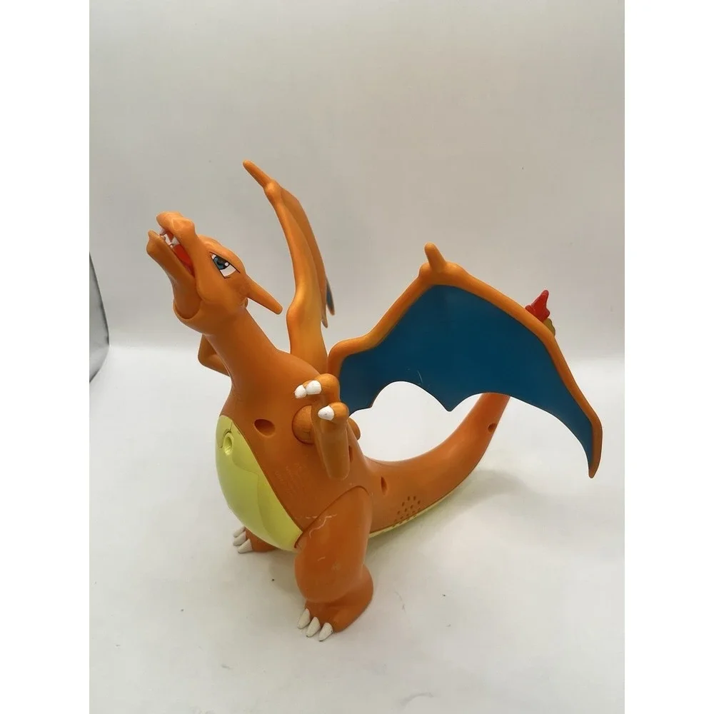 2022 Pokemon Flame & Flight Charizard Deluxe 8